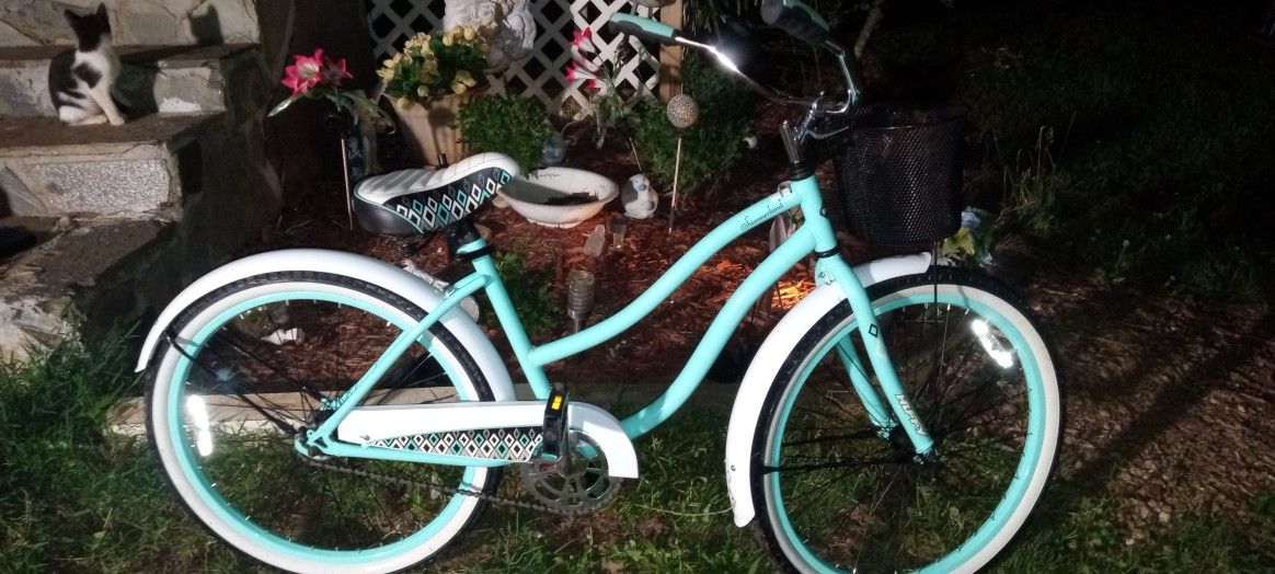 Girls Huffy Cruiser