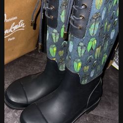 Tory Burch beetle rain boots Size 6 US