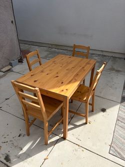 Dining Table Set