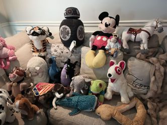 Plush toys lot