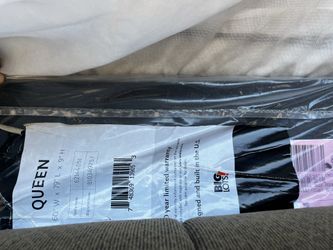 Queen size mattress set