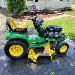 John Deere GT 245