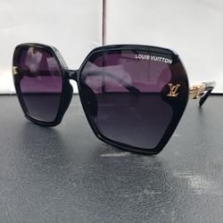 Hexagonal Black Glasses