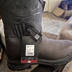 Brand New ARIAT Work Boots 