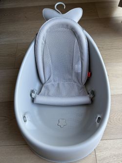 Skip Hop Infant Bath Tub