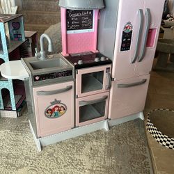 Kids Kitchen
