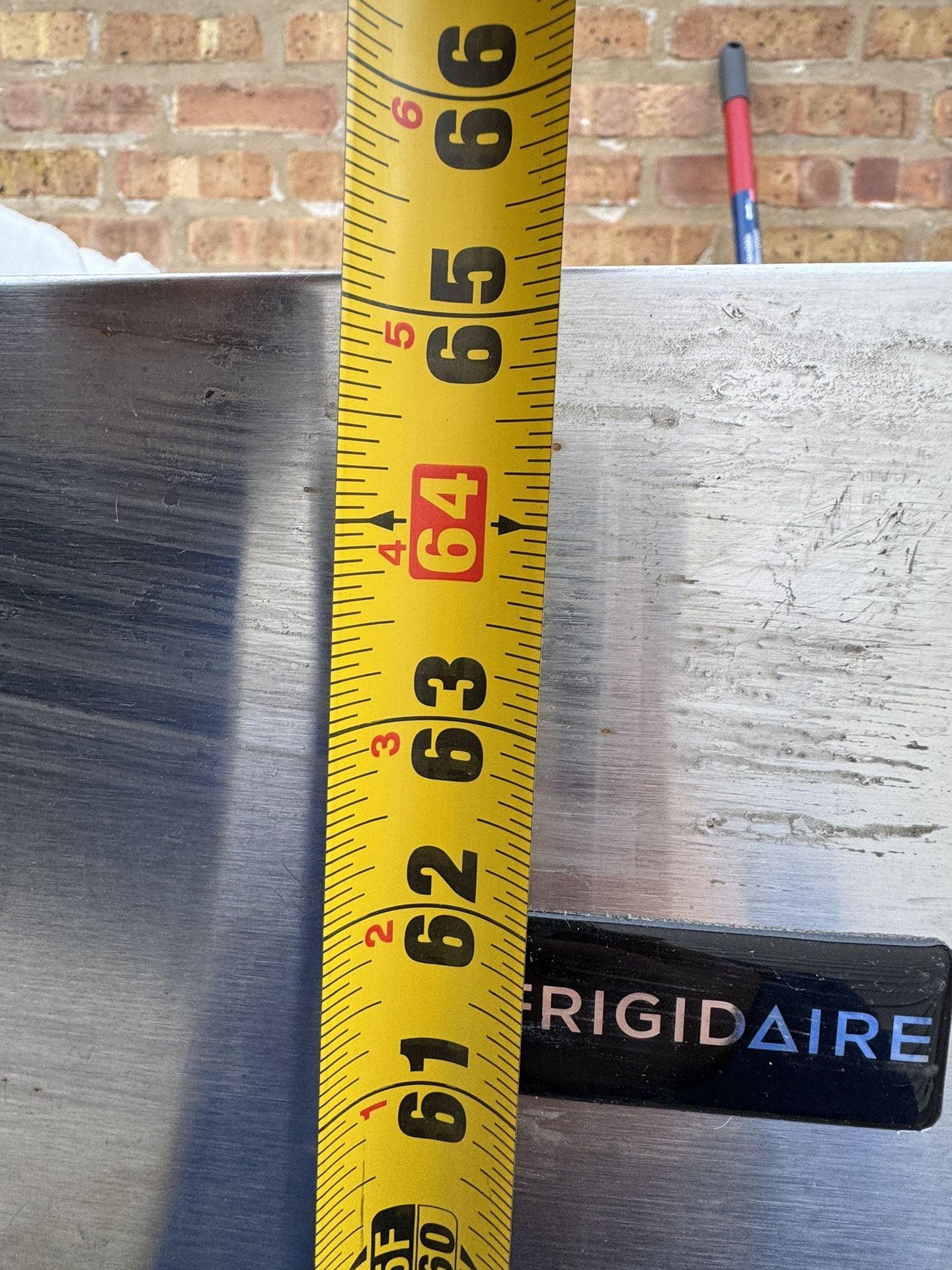 Frigidaire Fridge & Freezer