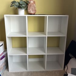 Bookcase With Cubbies