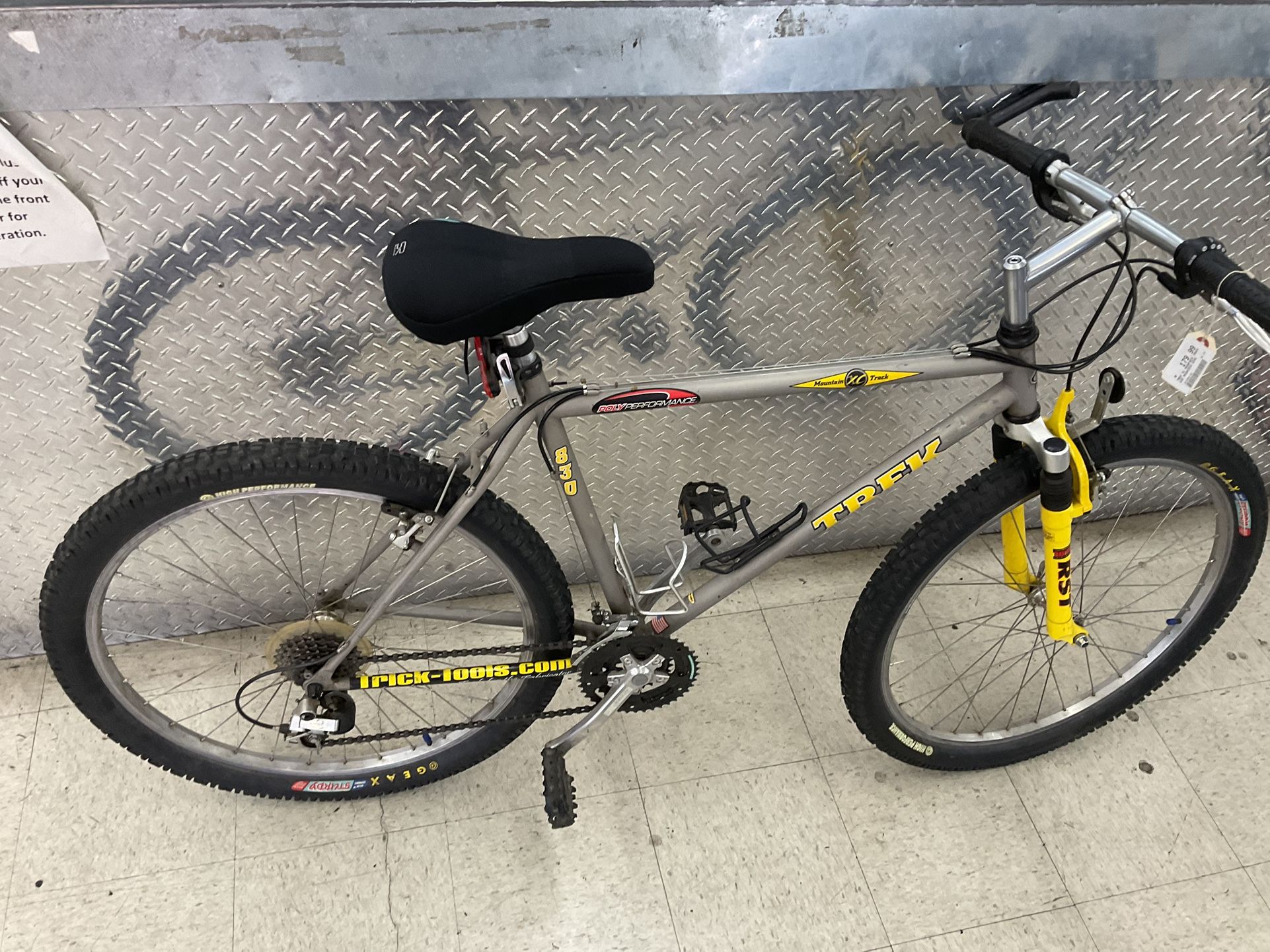 Trek xC Mountain Track 830 Mountain Bike