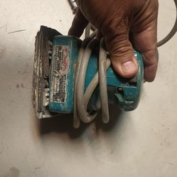 Makita sander