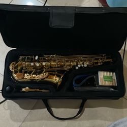 Saxophone 
