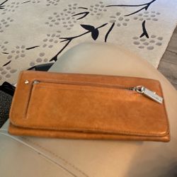 Leather Hobo Wallet