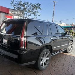 Cadillac Escalade 