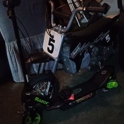 Electric Razor Scooter and/or Dirt Bike