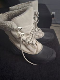 Snow Boots