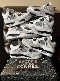 Jordan 4s