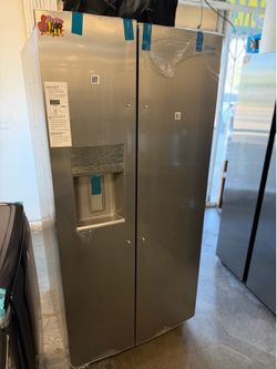 New Frigidaire 33” width