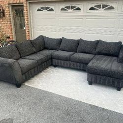 Sectional Couch ,Modern design