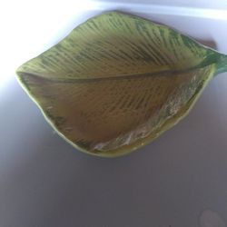 Ceramic Leaf 