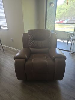 Recliner lather ligh Bronw