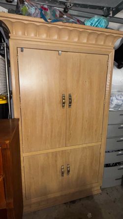 Armoire