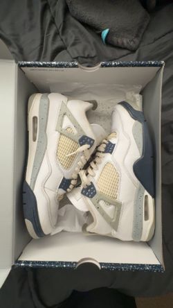 Jordan 4 Midnight Navy Size 10.5