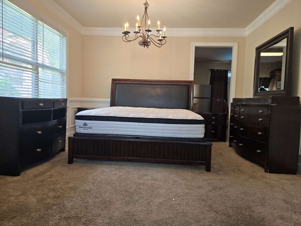 KING SIZE BEDROOM SET