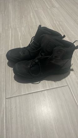 Free Soldier Boots