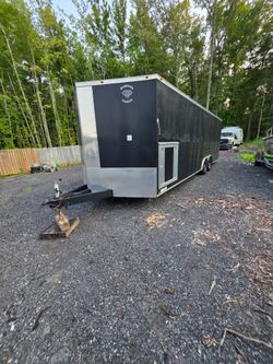 24ft enclosed trailer