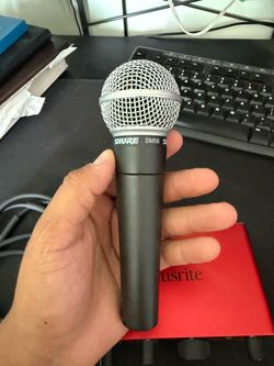 Shure SM58 Dynamic Vocal Microphone & Focusrite Scarlett Solo 3rd Gen