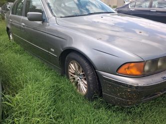 2002 BMW 530i