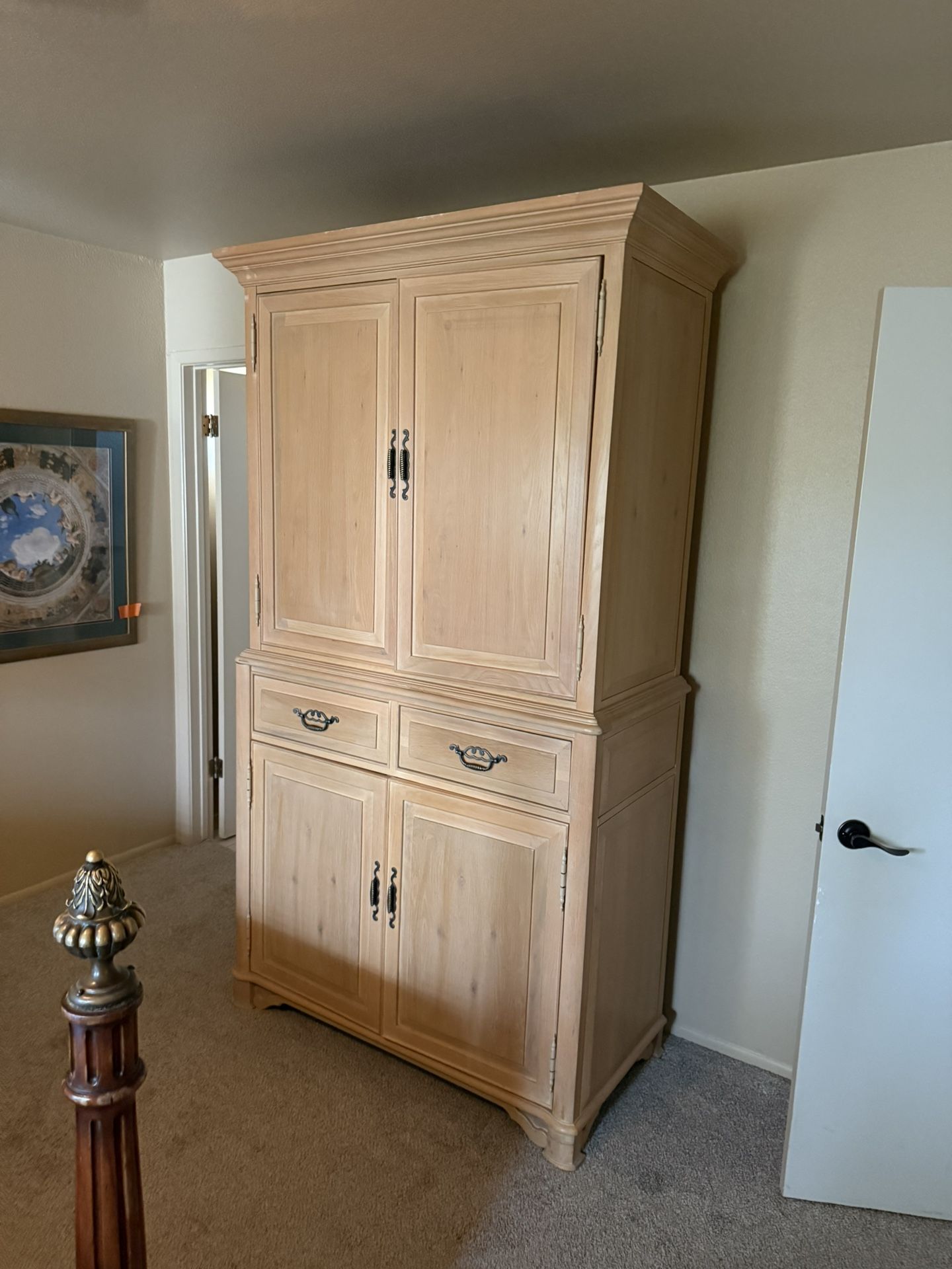 Armoire