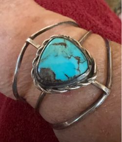 Vintage Sterling Silver Turquoise Stone Cuff Bracelet