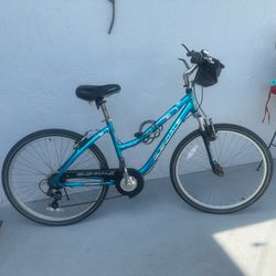 Kent Glendale Comfort Series Aluminum Women’s  Bike 26 Shimano Gearing