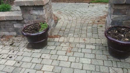 Two pots