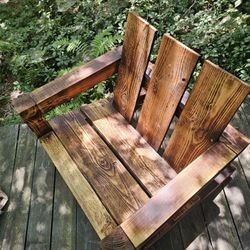Recycled pallets Adirondack furniture.  