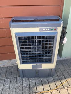 Mobile Evaporative Air Cooler (Swamp Cooler) 23”W x 37”H x 17”D 10.6 Gal Used Condition $120 Firm on Price