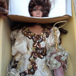Cindy Koch 13" Doll
