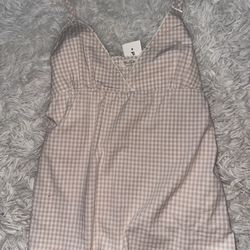 Brandy Melville Top/NWT