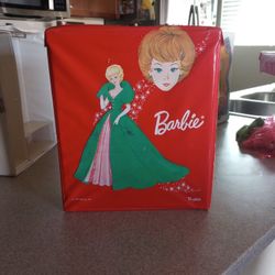 Vintage 1963 Red Ponytail Barbie Case