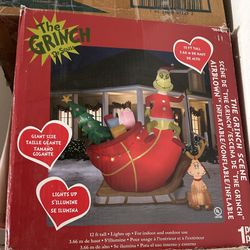 Christmas Air blown Giant Grinch And Max 12 Feet By 16 Feet 