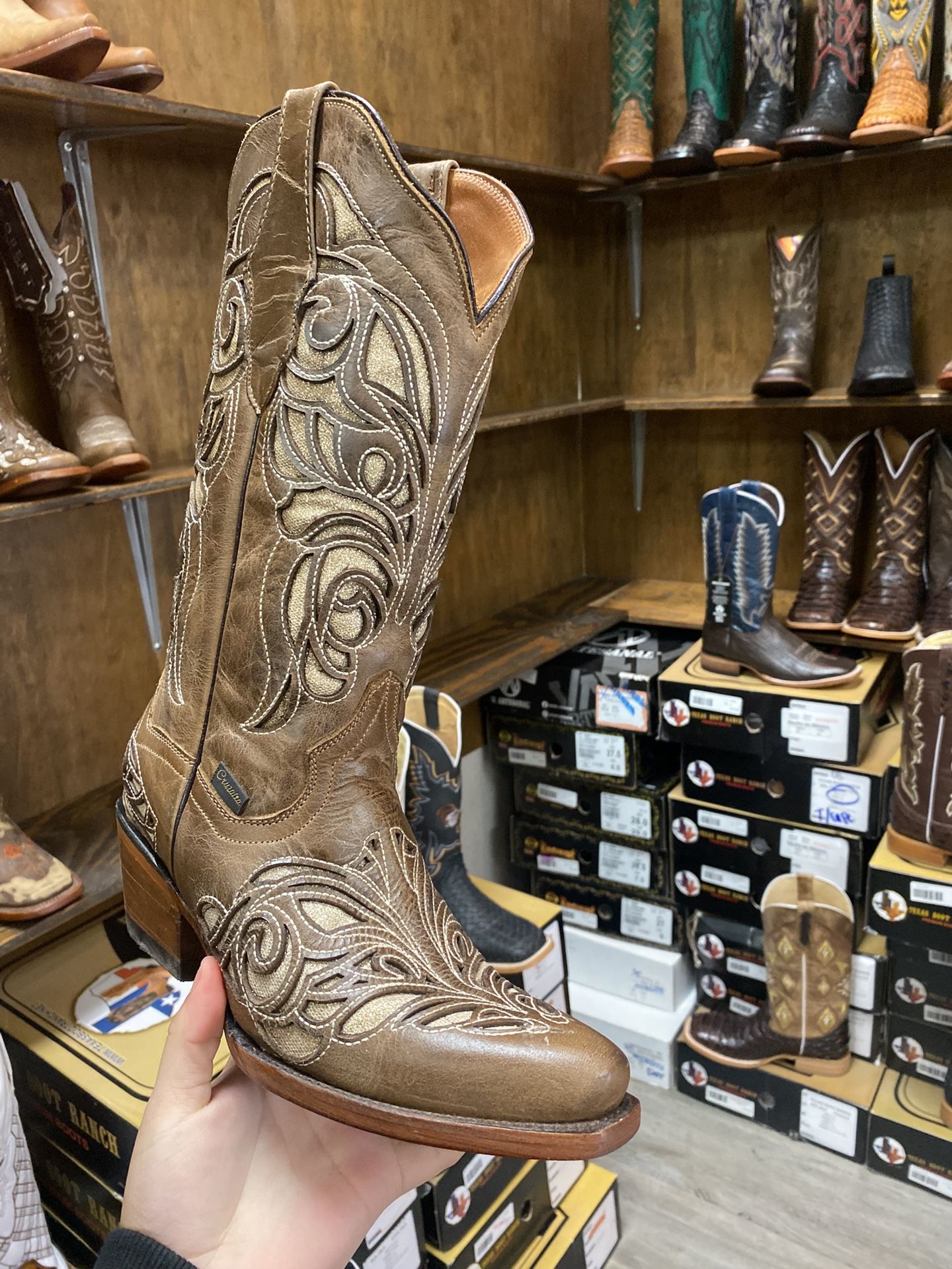 Botas
