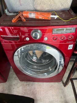 Washer and dryer… Lavadora y secadora..