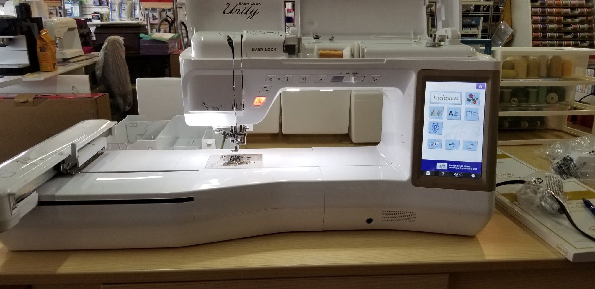 Baby lock Unity Sewing / Embroidery Machine