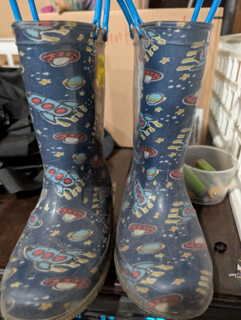 Matching Kids Rain Coat, Boots And Umbrella