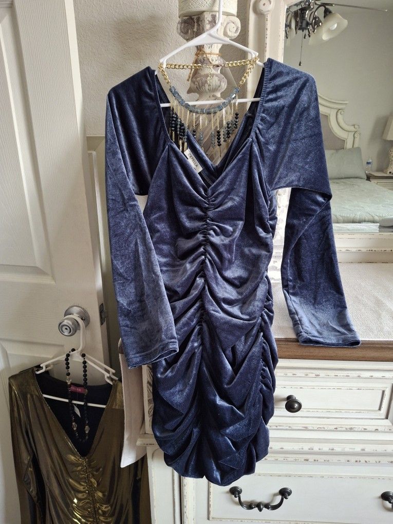 Dresses 👗 👗 👗 ✨️✨️✨️