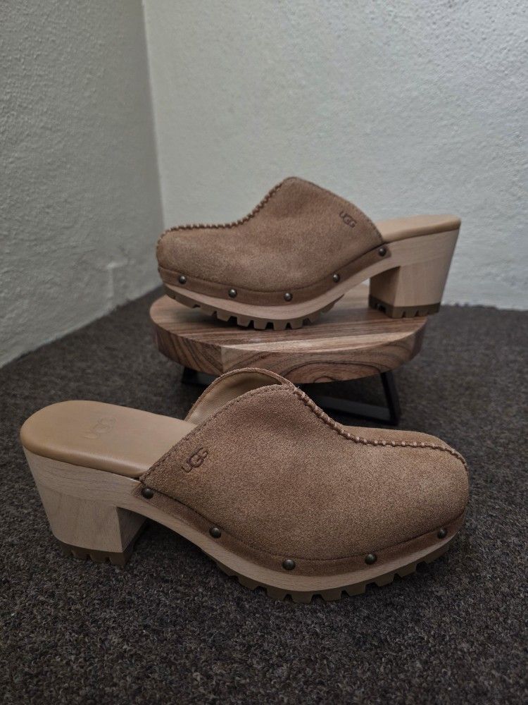 Women's UGG Tan Suede Clogs Men's shoes