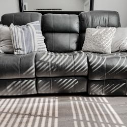 Leather Dual Power Reclining Sofa [Flash sale]