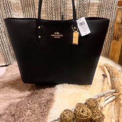 Coach Town Tote New With Tags! Original Price $399