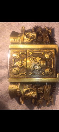 Belt buckle with Zippo torch